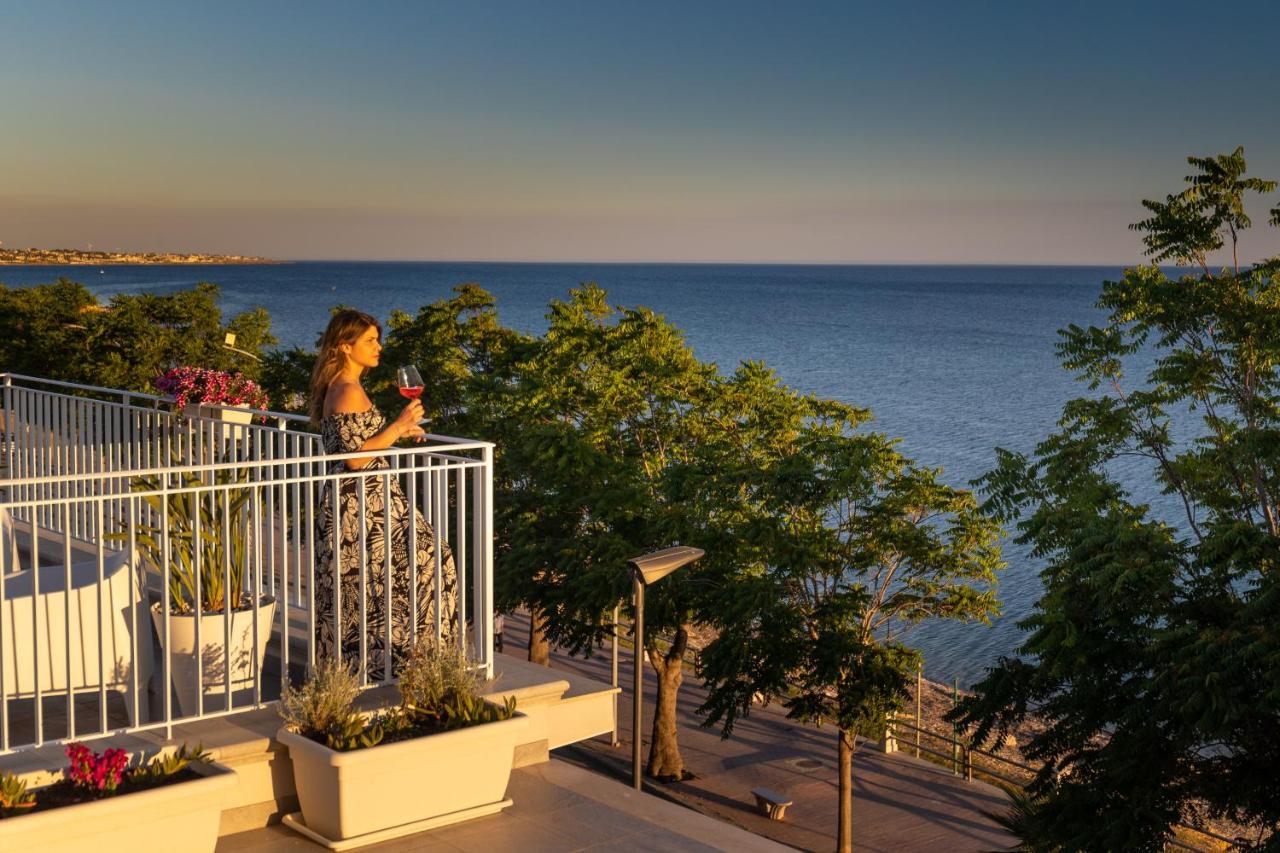 マツァーラ・デル・ヴァッロ Sunset Terrace Mazaraヴィラ エクステリア 写真