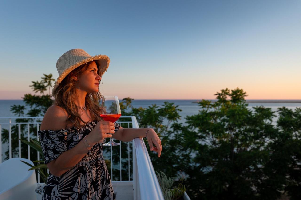 マツァーラ・デル・ヴァッロ Sunset Terrace Mazaraヴィラ エクステリア 写真