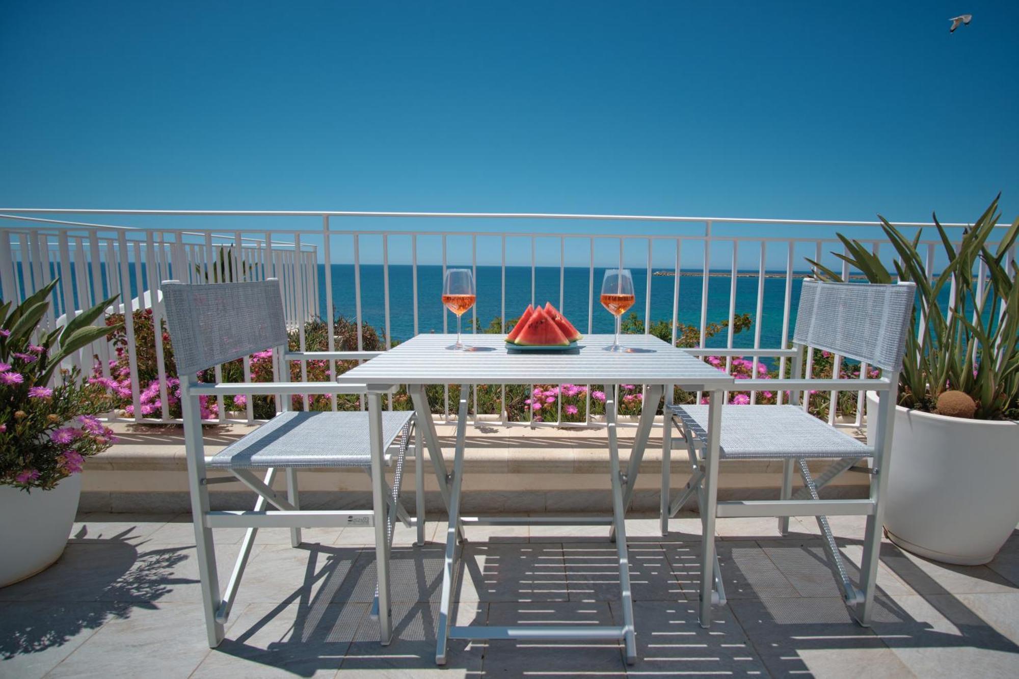 マツァーラ・デル・ヴァッロ Sunset Terrace Mazaraヴィラ エクステリア 写真